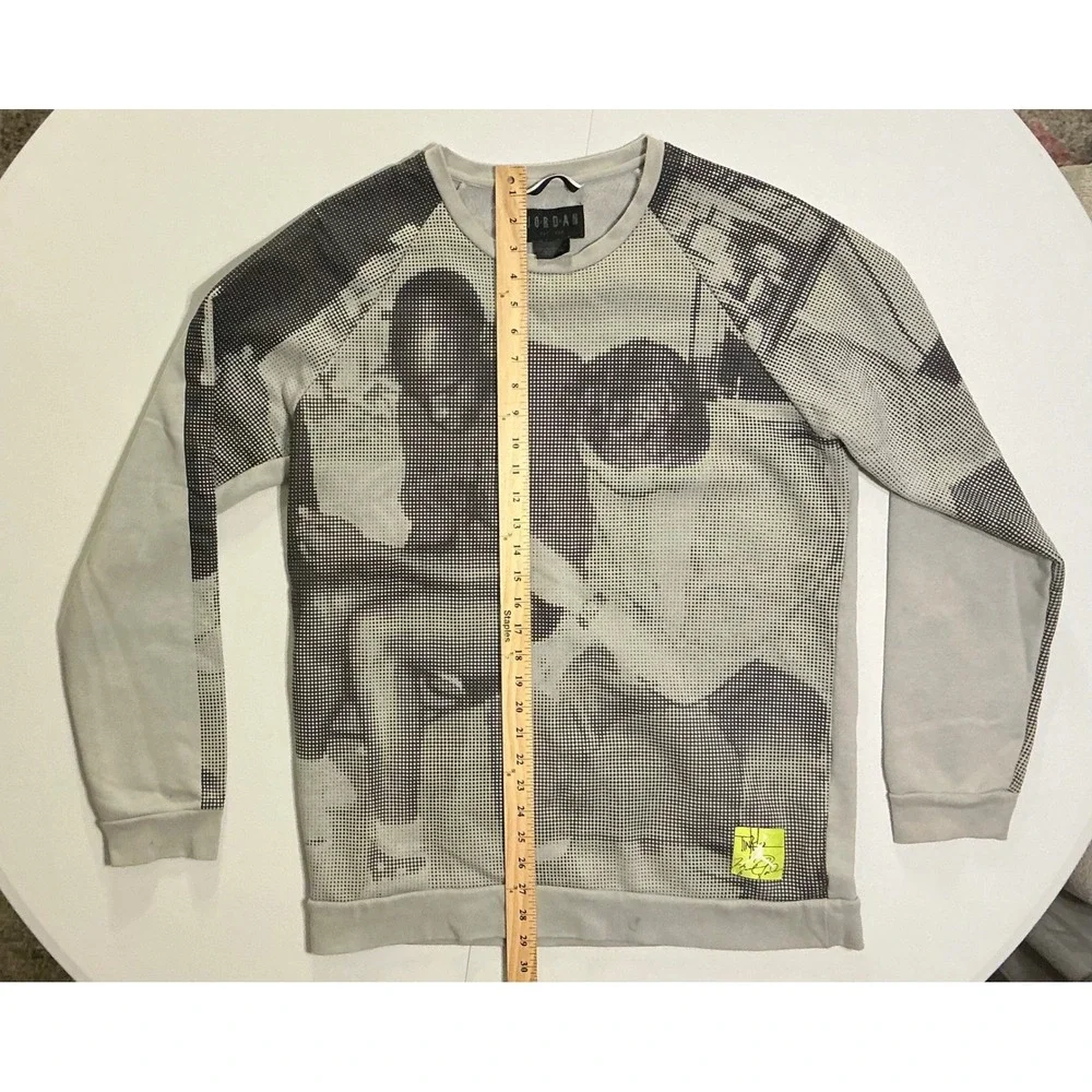 Nike Air Jordan Legacy‎ Tinker Gray AOP Sweatshirt Men's Size L Distressed